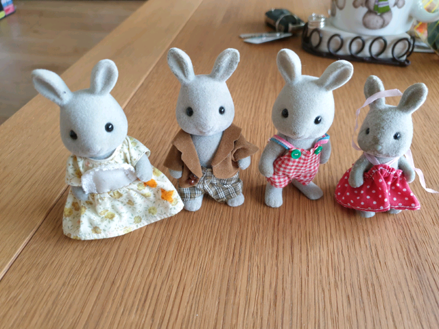 gumtree sylvanian families